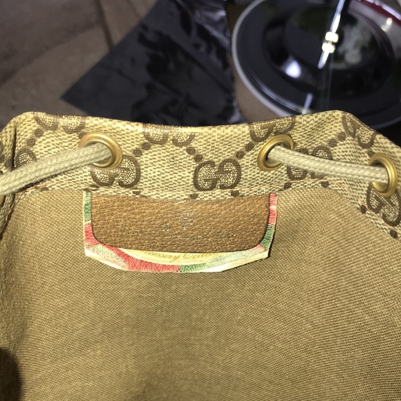 AUTHENTIC VINTAGE COATED CANVAS GUCCI DRAWSTRING BAG - Picture 12 of 17